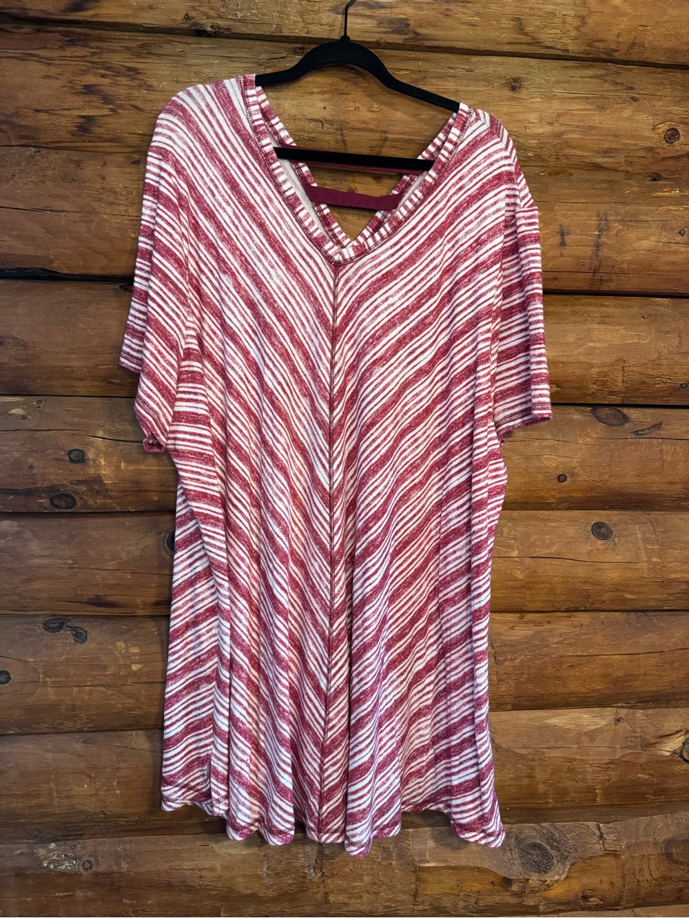 Catherines size 5x Red and White Striped V-Neck Tunic - Picture 1 of 7